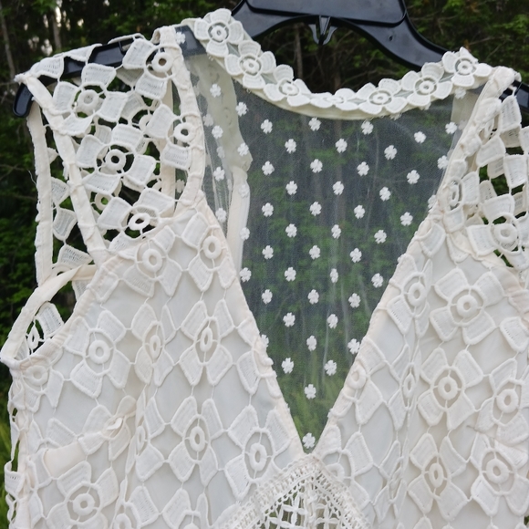 NWT Couture Romeo and Juliet Crochet Lace Dress  Ivory Cream Large - Picture 4 of 12